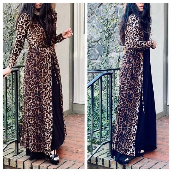 ShopEvelynne Jackets & Blazers - Fabulous Leopard print long kimono/duster